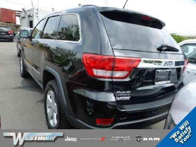 2011 jeep grand cherokee laredo in westbury, ny