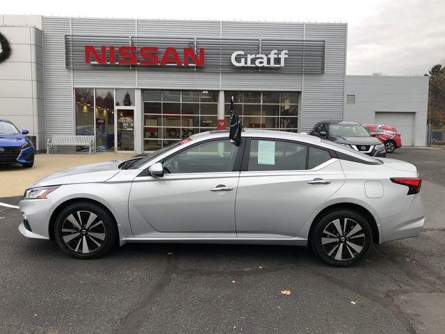 2021 nissan altima 2.5 sv