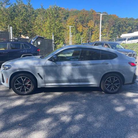 2024 bmw x4 m40i