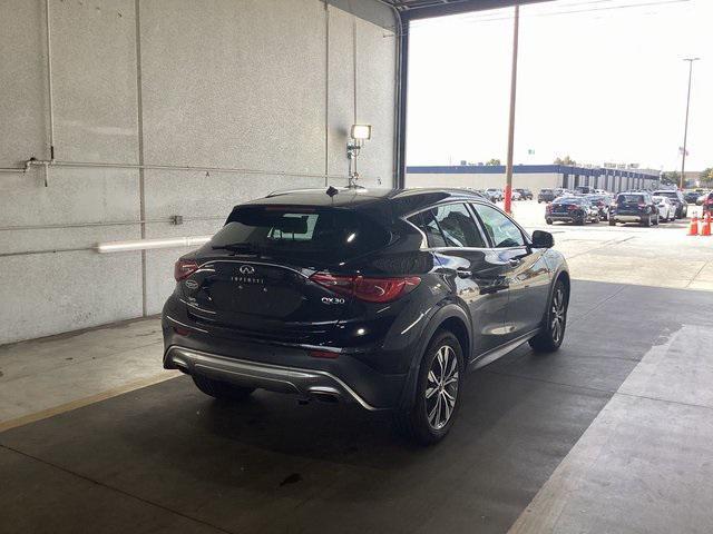 2017 infiniti qx30 premium