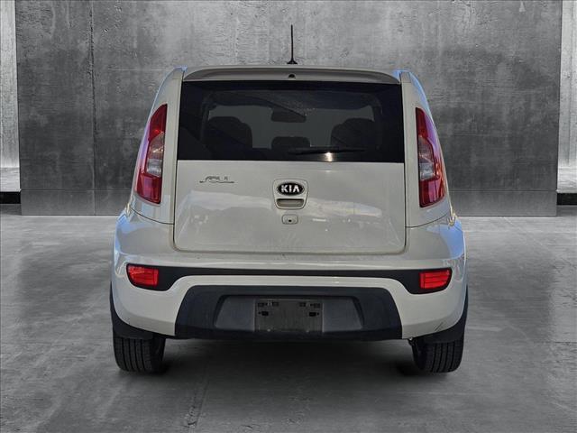 2013 kia soul +