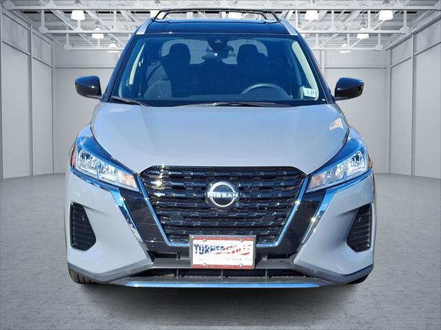 2022 nissan kicks sv