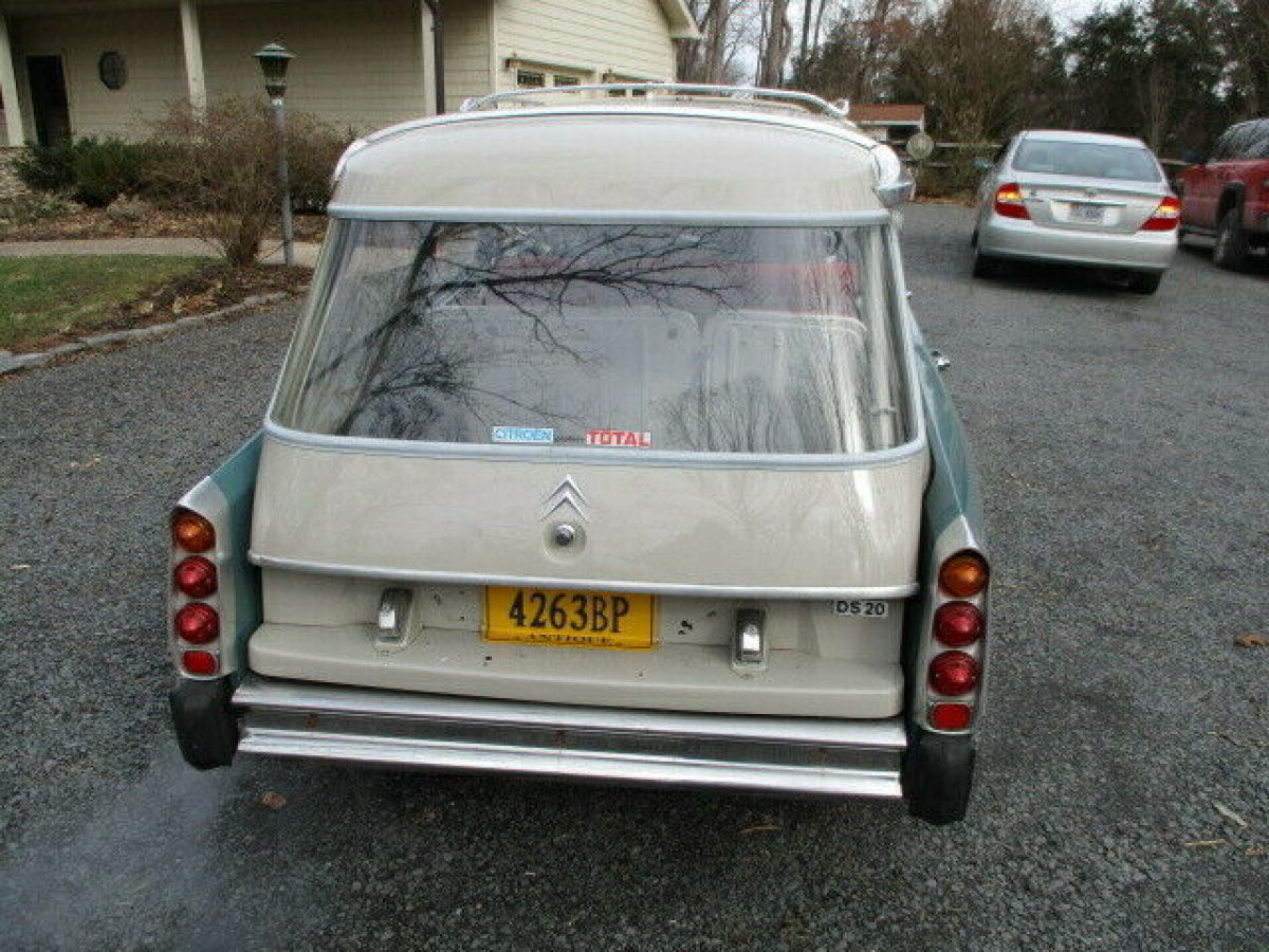 1971 citroen ds 20 wagon-lhd-48k miles-5 speed-luggage rack w/ rear jump seats
