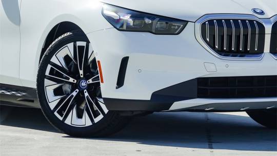 2024 BMW i5