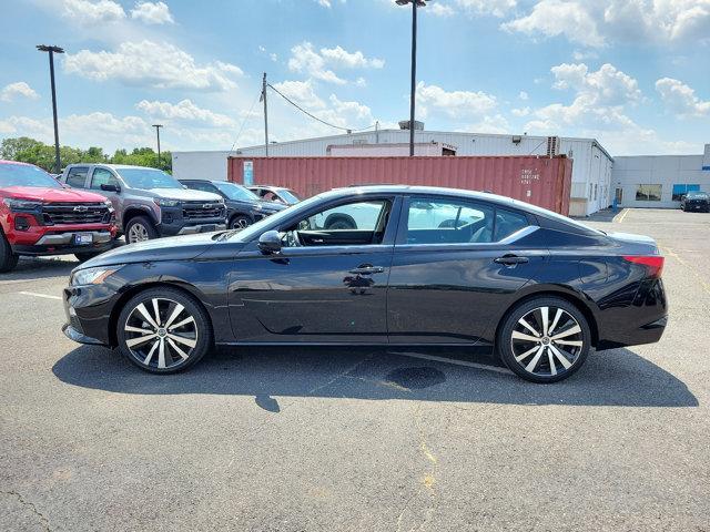 2021 nissan altima sr fwd