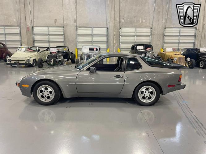 1987 porsche 944 in o'fallon, illinois