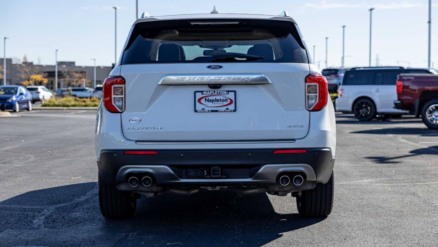 2022 ford explorer platinum