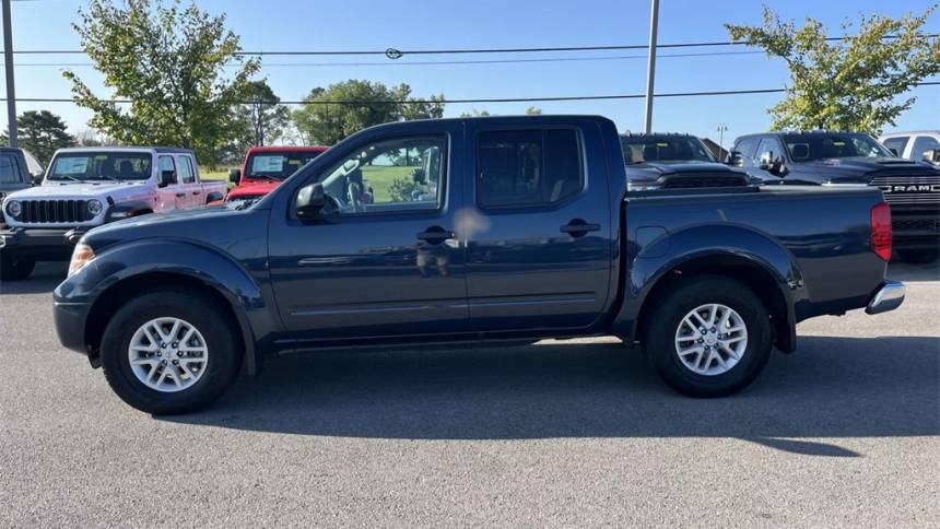 2021 nissan frontier sv