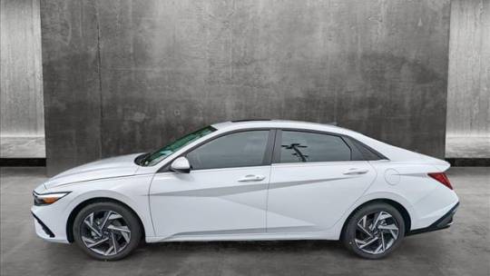 2024 Hyundai Elantra