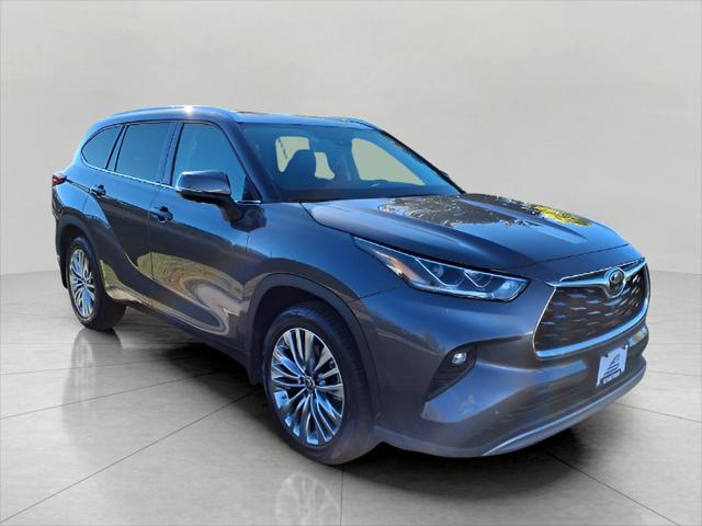 2023 toyota highlander platinum