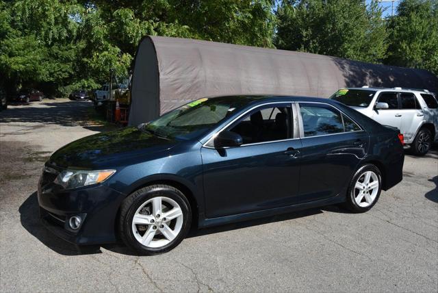 2013 toyota camry se