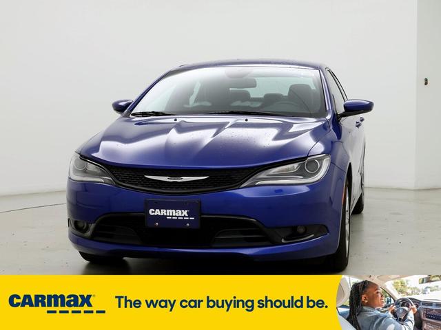 2016 chrysler 200 s