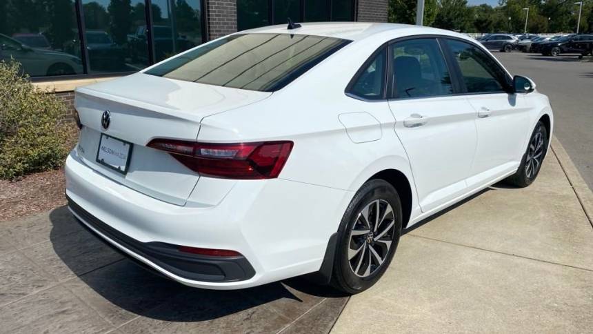 2022 volkswagen jetta s