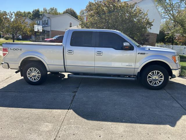 2011 ford f-150 lariat
