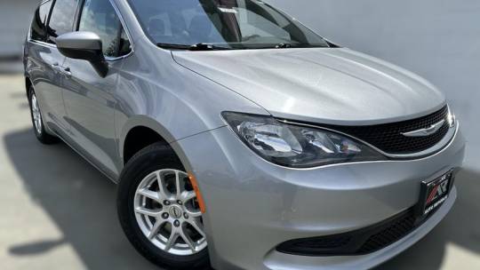 2021 Chrysler Voyager