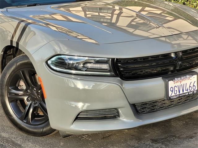 2019 dodge charger sxt