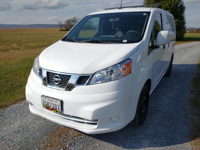 2017 nissan nv200 sv