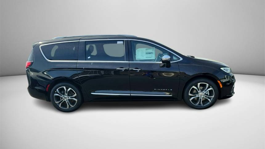 2024 chrysler pacifica pinnacle