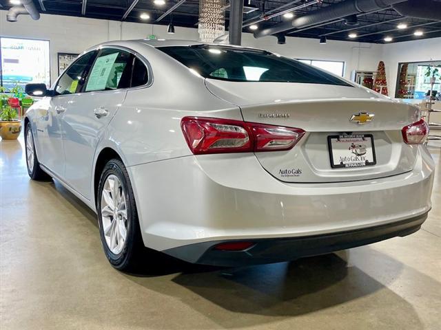 2022 chevrolet malibu fwd lt