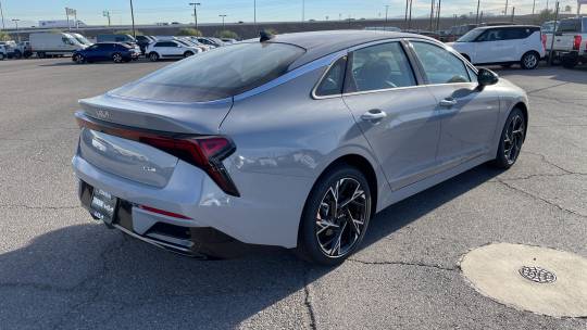 2025 Kia K5