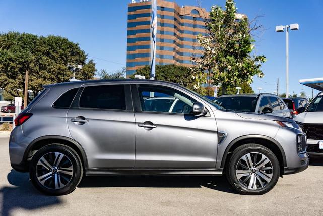2020 mitsubishi outlander sport se