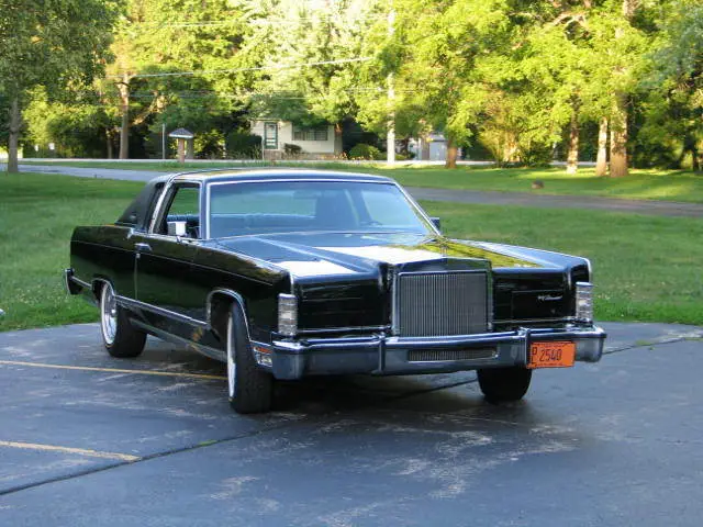 beautiful 1978 lincoln town coupe with 39000 original miles