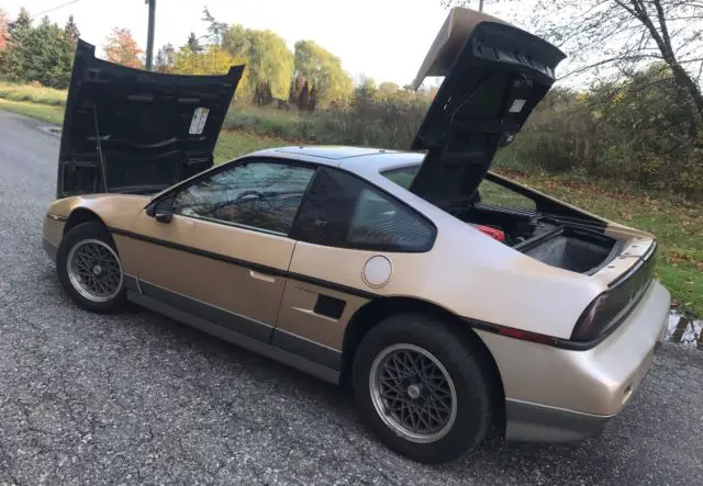 1986 pontiac fiero gt 4-speed manual 39,000 original miles