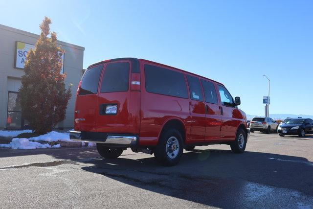 2017 gmc savana 3500 lt