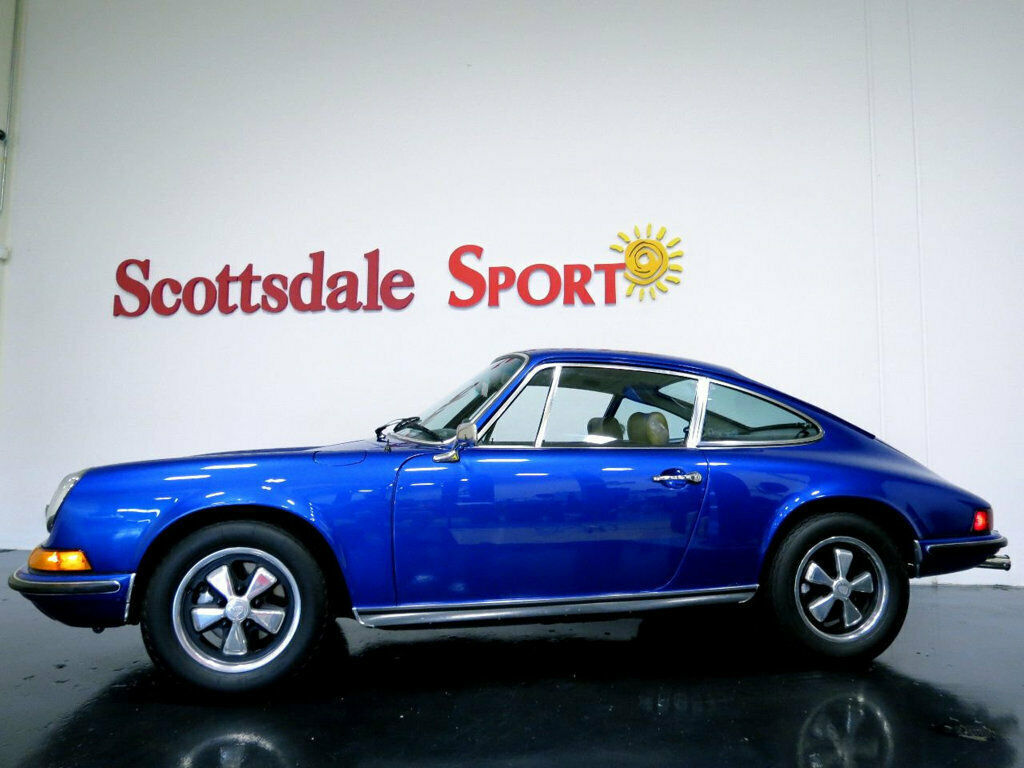 1973.5 porsche 911t * only 22k miles * complete restoration * none nicer!!