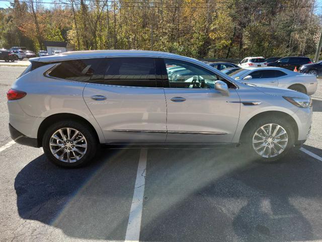 2018 buick enclave premium