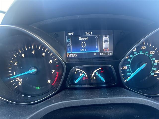 2015 ford escape se