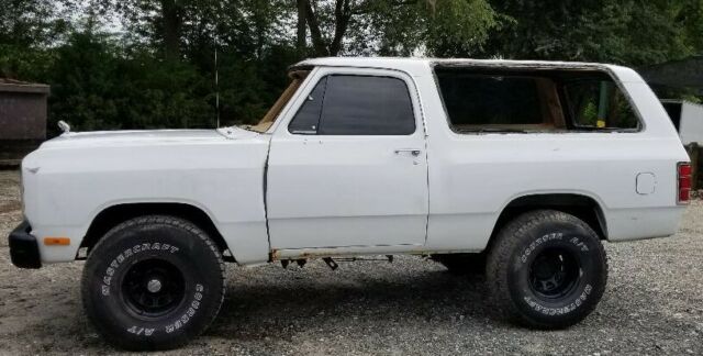 1985 dodge ramcharger automatic