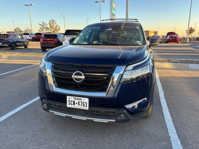2022 nissan pathfinder platinum