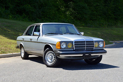 1984 mercedes benz 300d turbo diesel in diamond blue with dark blue leather