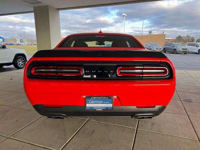 2023 dodge challenger r/t