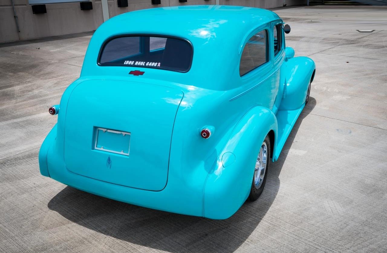 1939 chevrolet deluxe