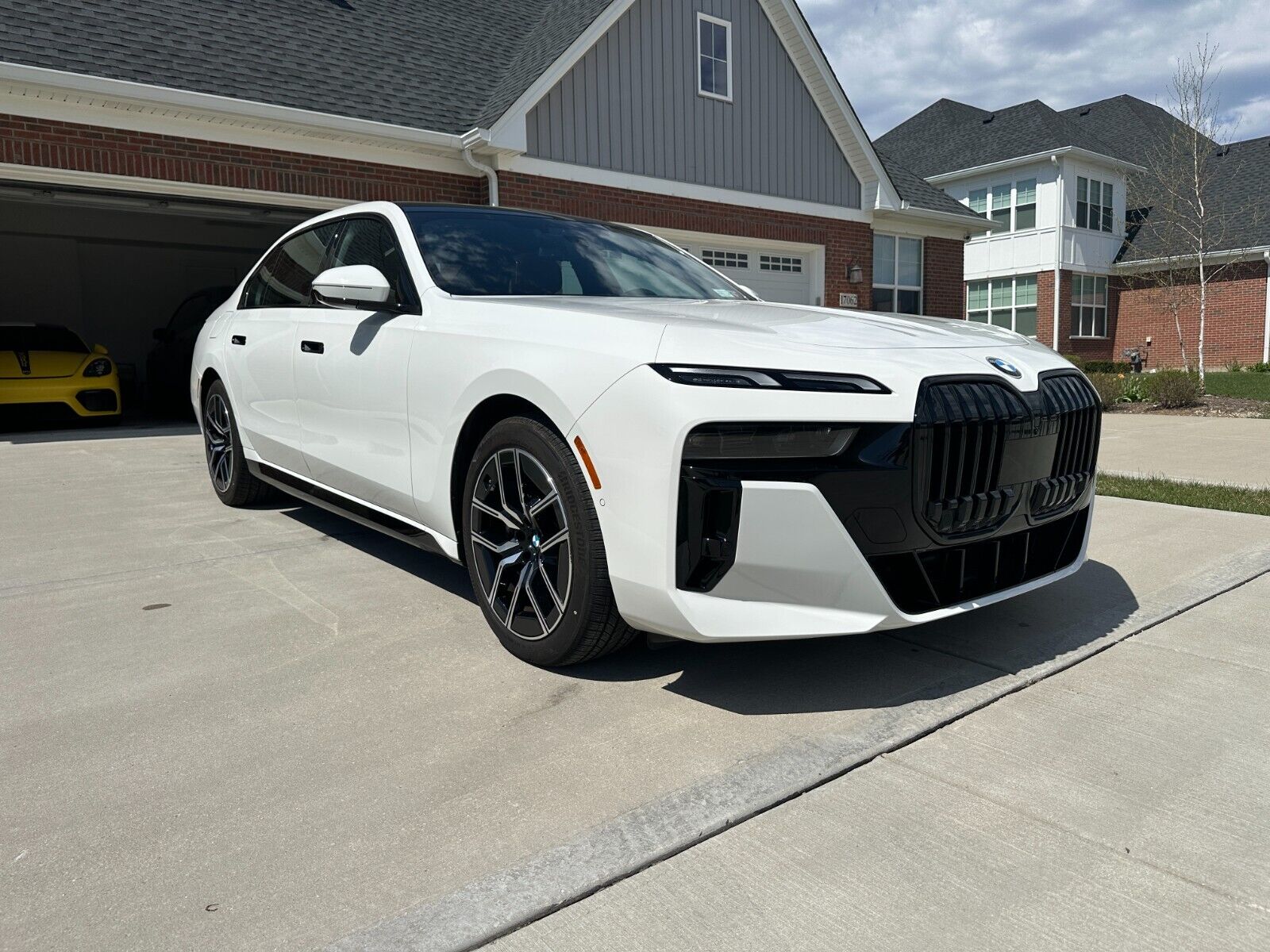 2023 bmw 760