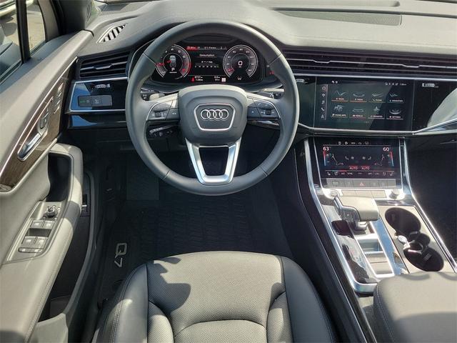 2024 audi q7 premium plus