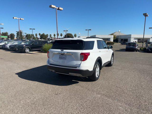 2023 ford explorer xlt