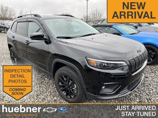 2023 jeep cherokee altitude lux