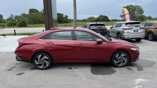 2024 Hyundai Elantra