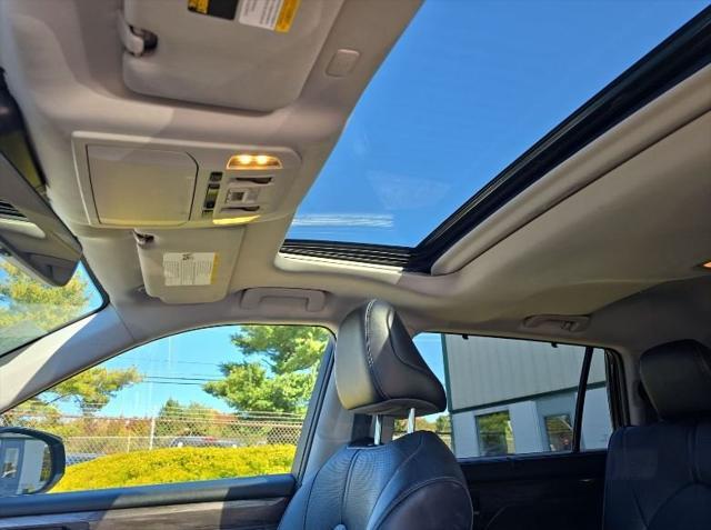 2021 toyota highlander limited