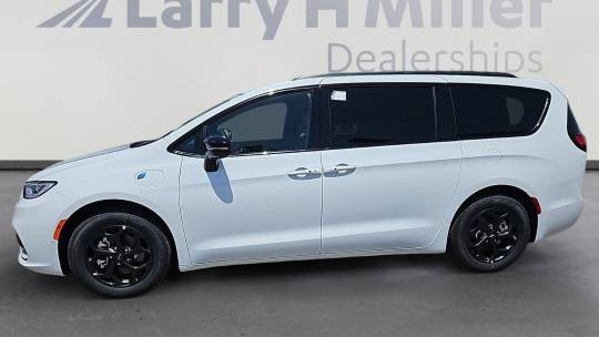 2024 Chrysler Pacifica
