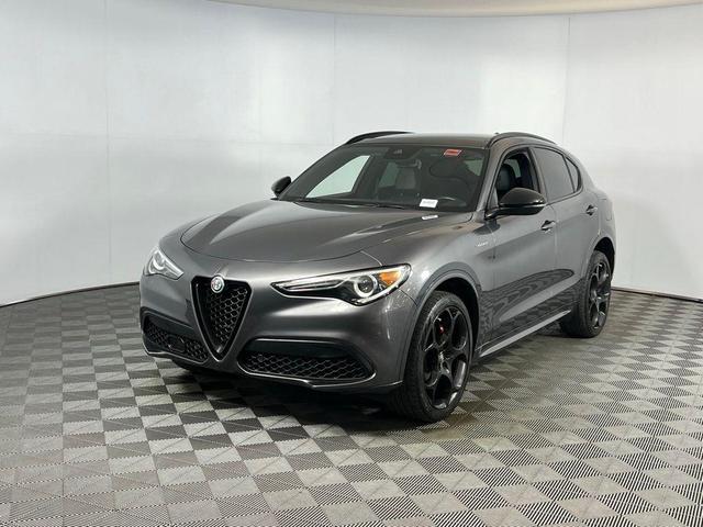 2022 alfa romeo stelvio veloce