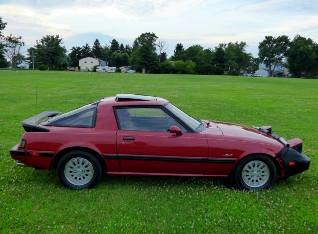 1985 mazda rx-7 gsl-se - 178k miles - gorgeous head turner! - rare find!
