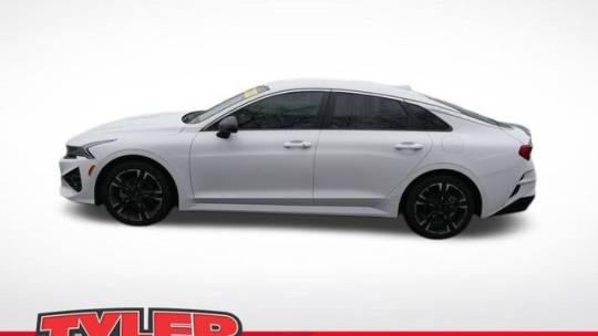 2022 Kia K5