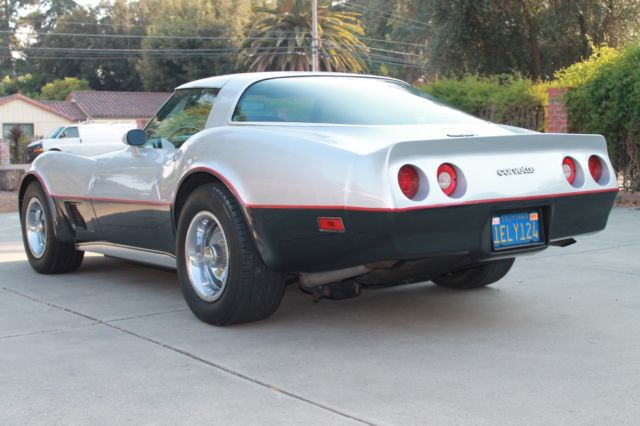 1981 chevrolet corvette, one owner, rare two tone paint, california blue plates