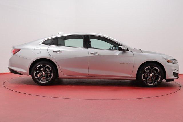 2022 chevrolet malibu fwd lt