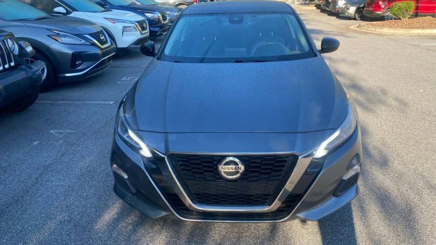2022 nissan altima 2.5 sr