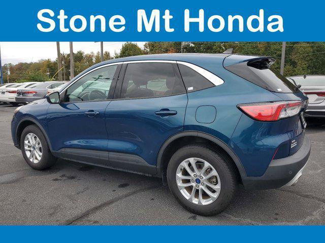 2020 ford escape se